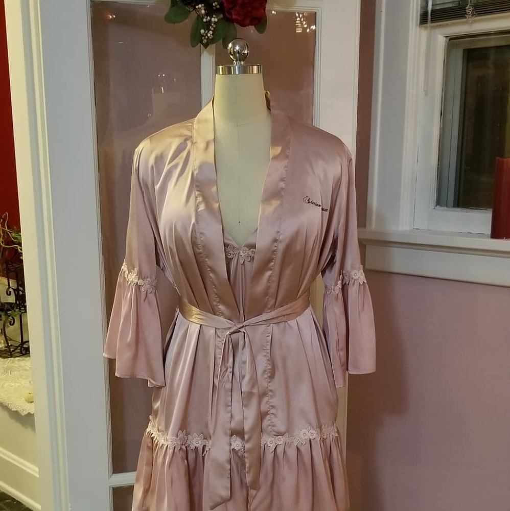 Pink Satin Robe - Picture 6 of 8